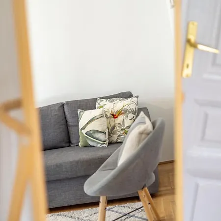 Super Cozy On The St. Stephen Road Apartment