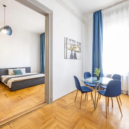 Super Cozy On The St. Stephen Road Apartment Budapest