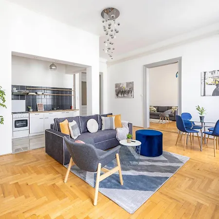 公寓 Super Cozy On The St. Stephen Road 布达佩斯